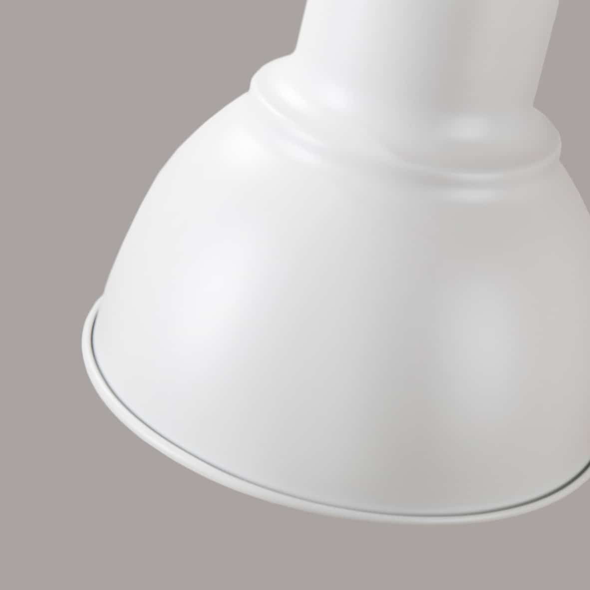 Wit metalen lampen